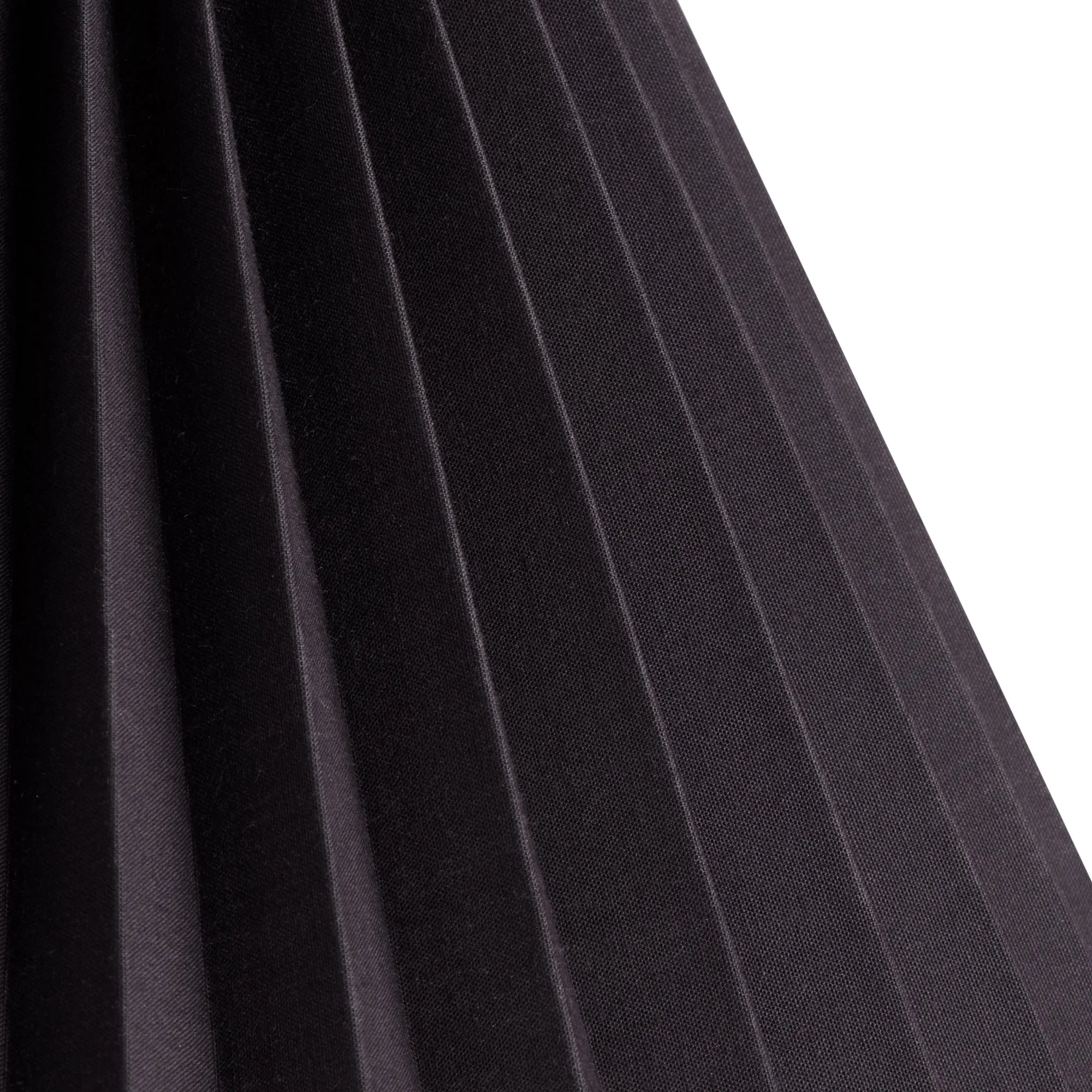 14cm tall tapered folded shade in black