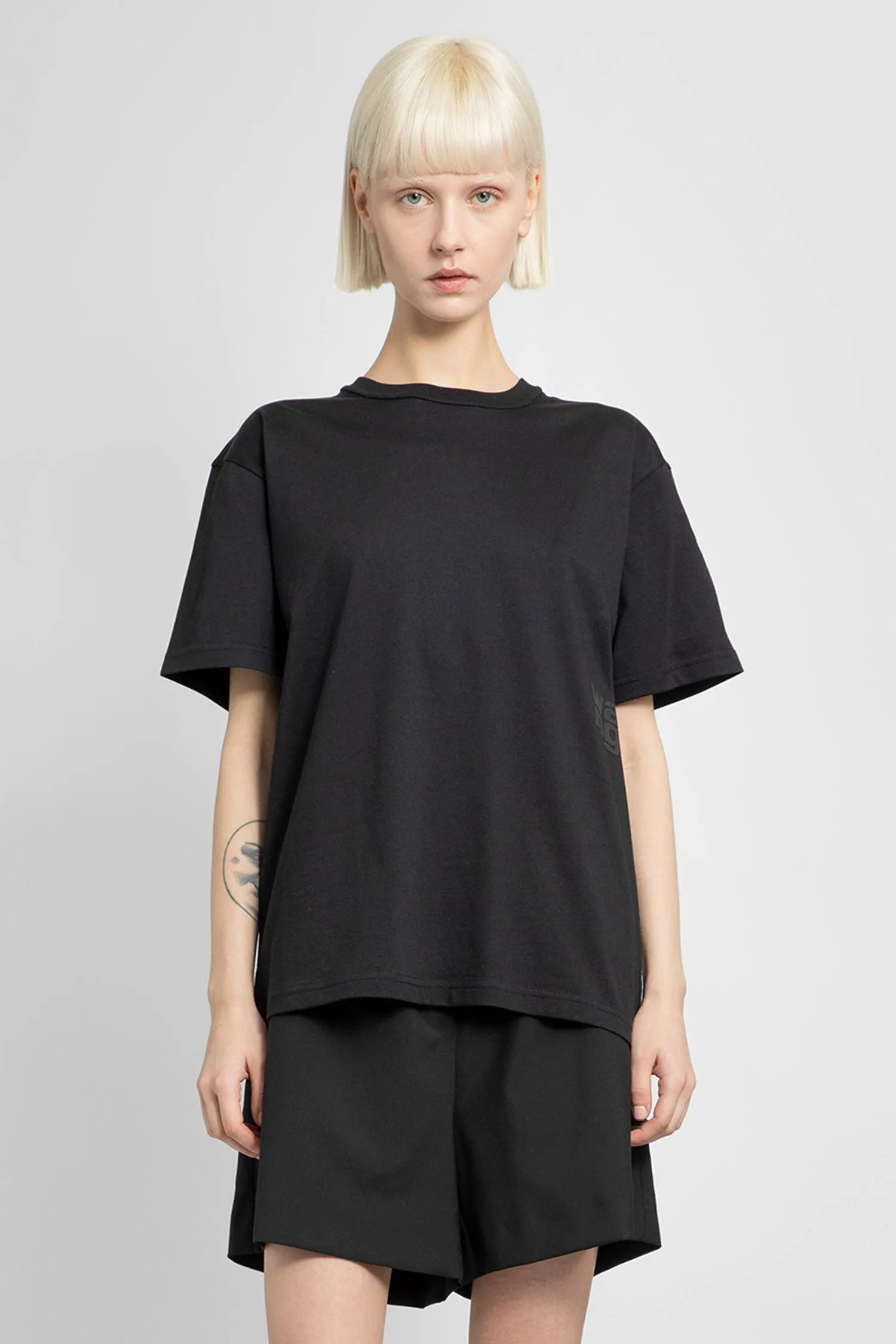 ALEXANDER WANG WOMAN BLACK T-SHIRTS & TANK TOPS