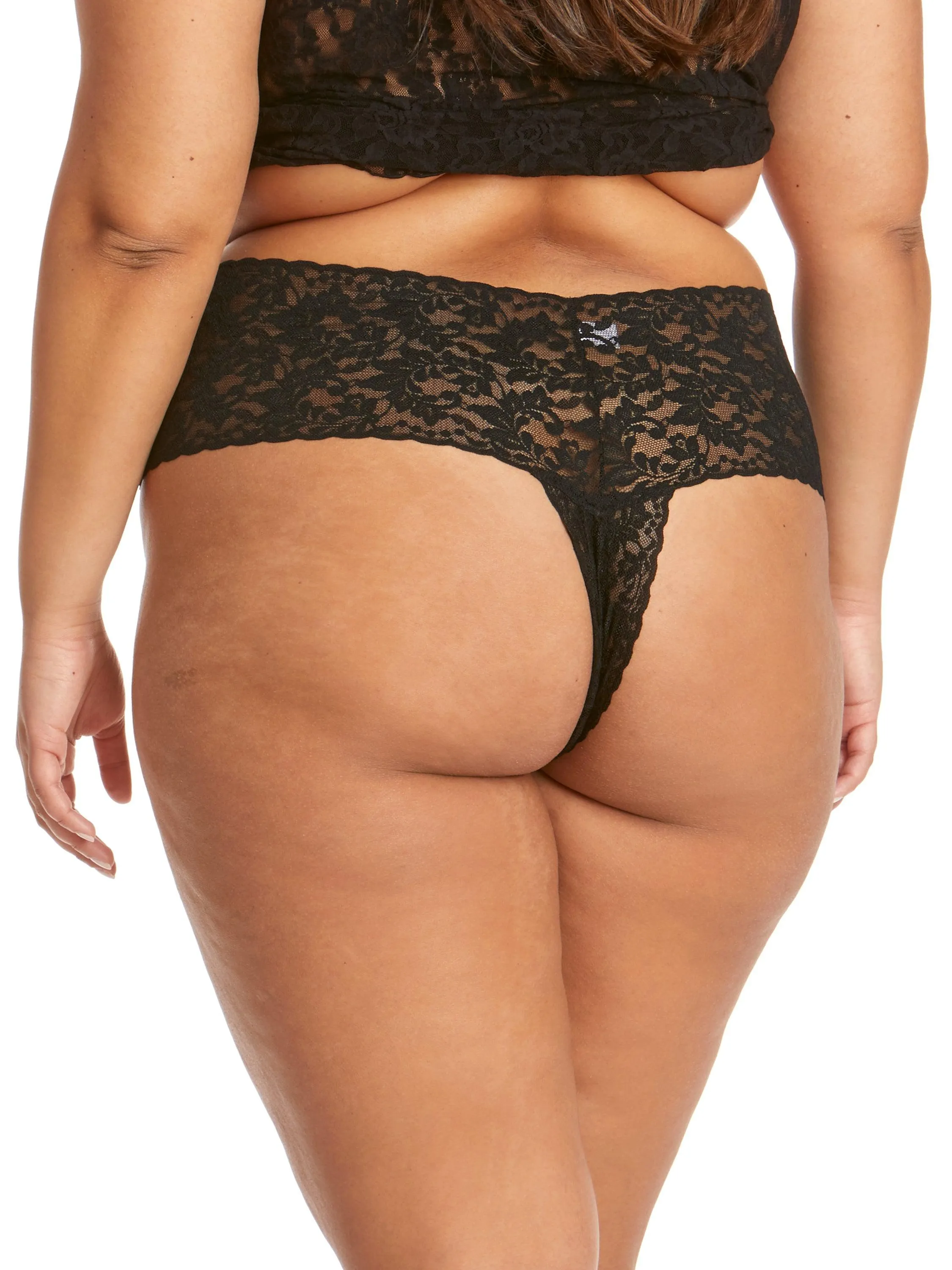 &oh™ Plus Size Retro Lace Crotchless Thong