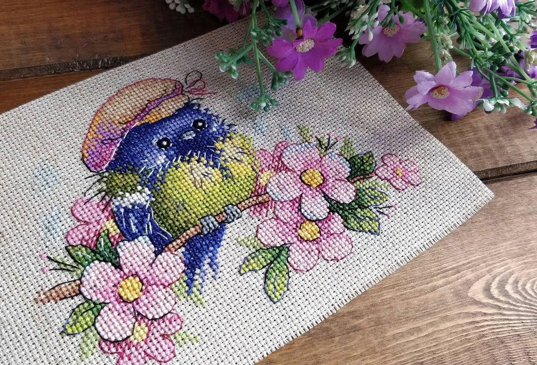 Bird with Flowers M-553 / SM-553 Counted Cross-Stitch Kit