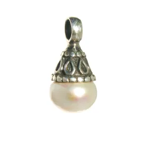 Boho Ladies Pearl & Sterling Silver Pendant