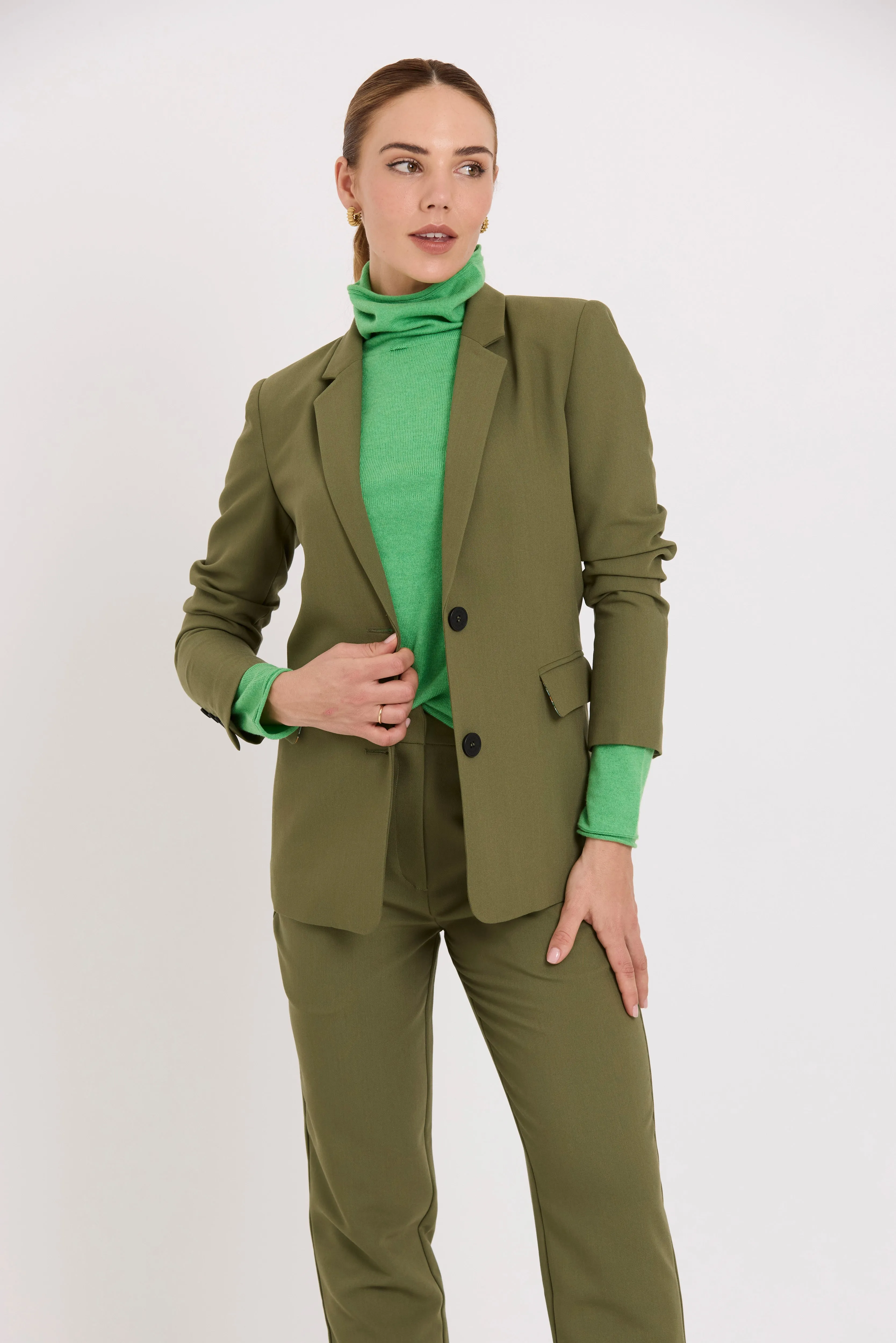 Boyfriend Blazer | Olive Suiting