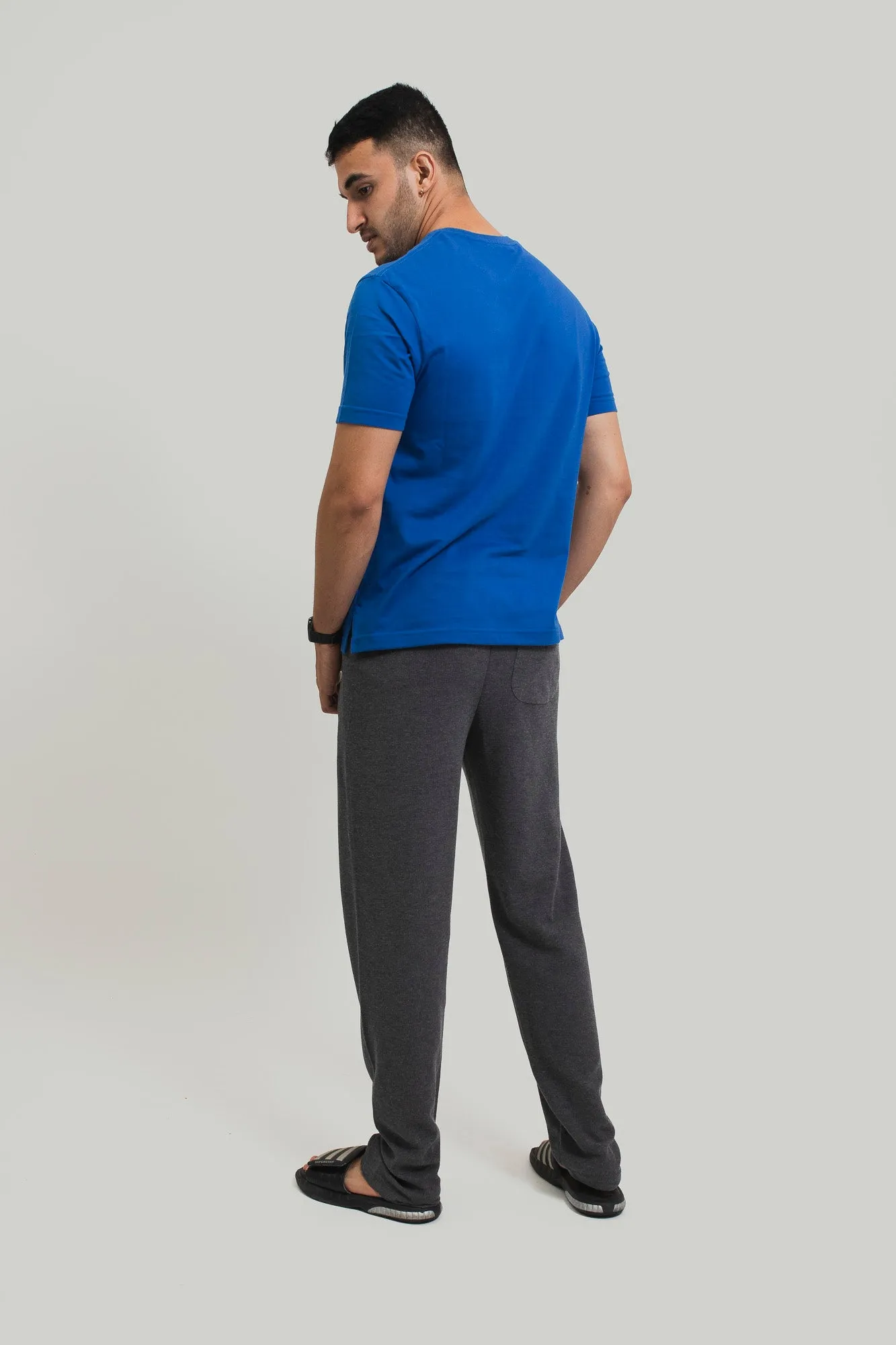 ESSENTIAL JOGGER