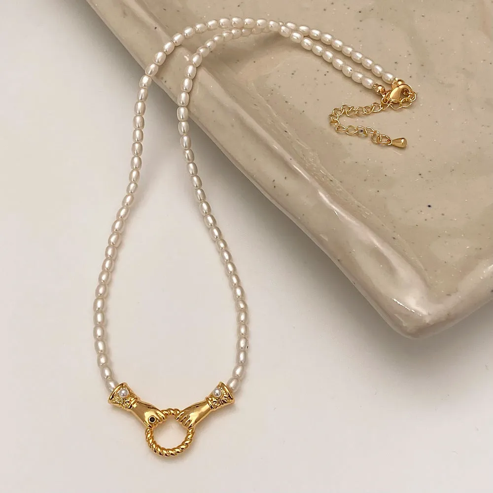 In Good Hands Pearl Gold Necklace jltn1135