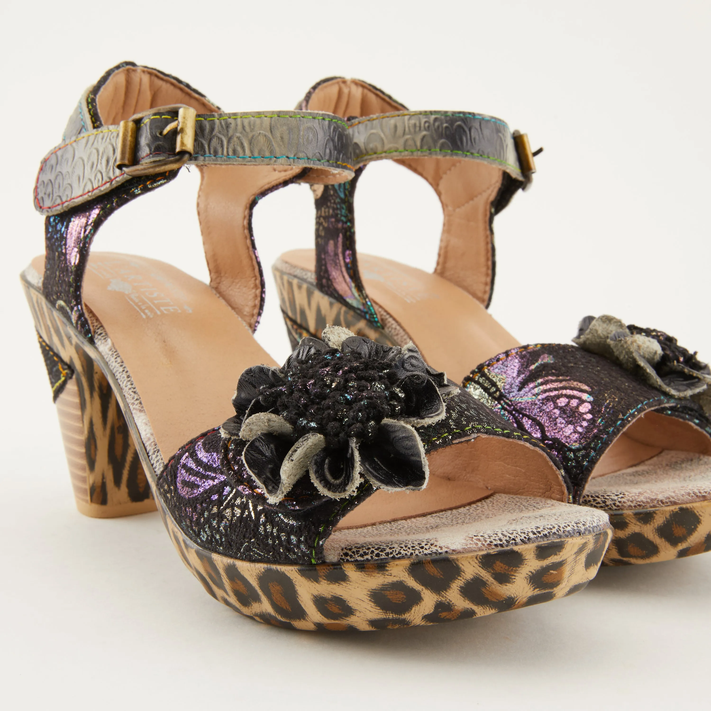 L'ARTISTE WILDCAT SANDALS