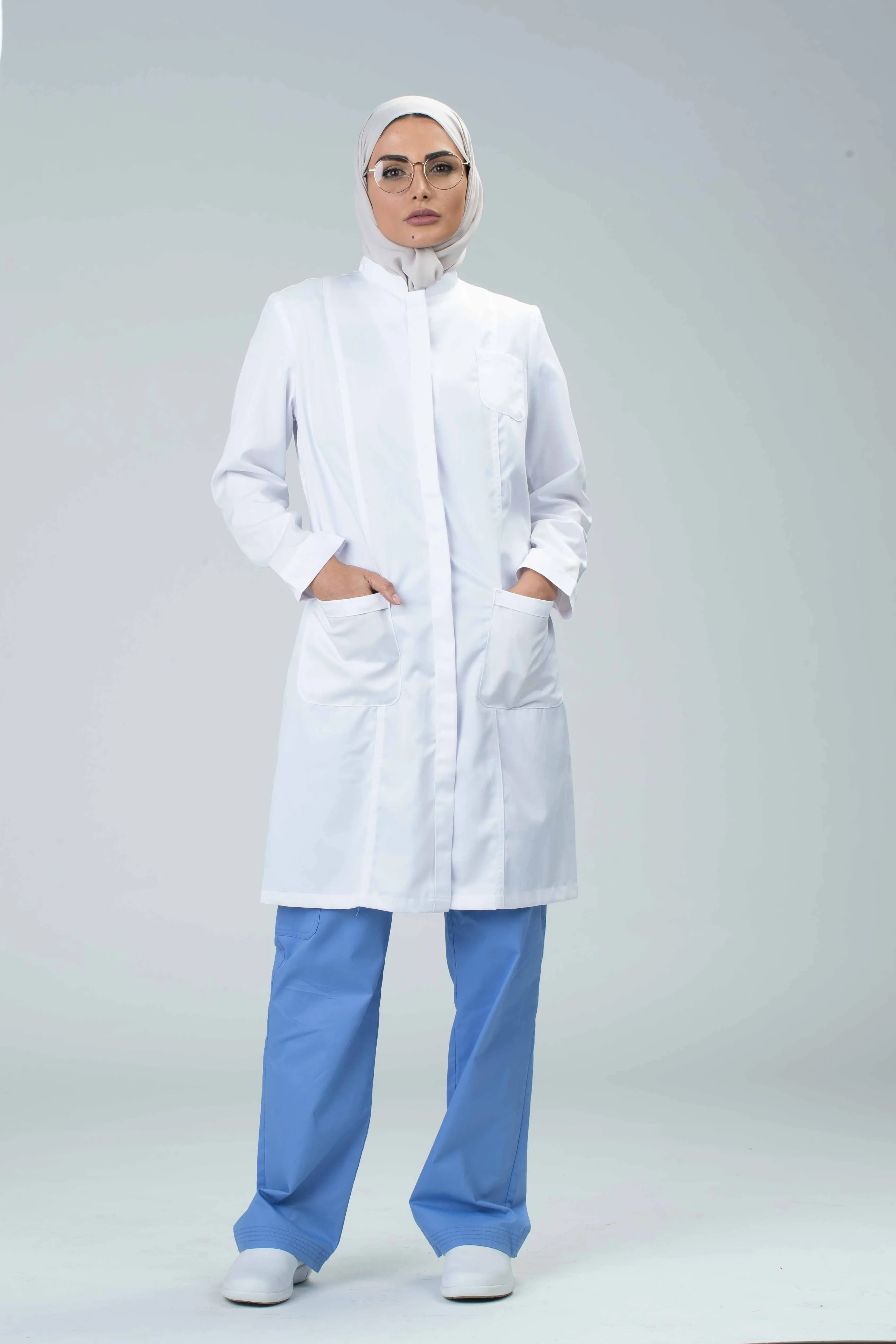 Linda Semi Fitted Labcoat New