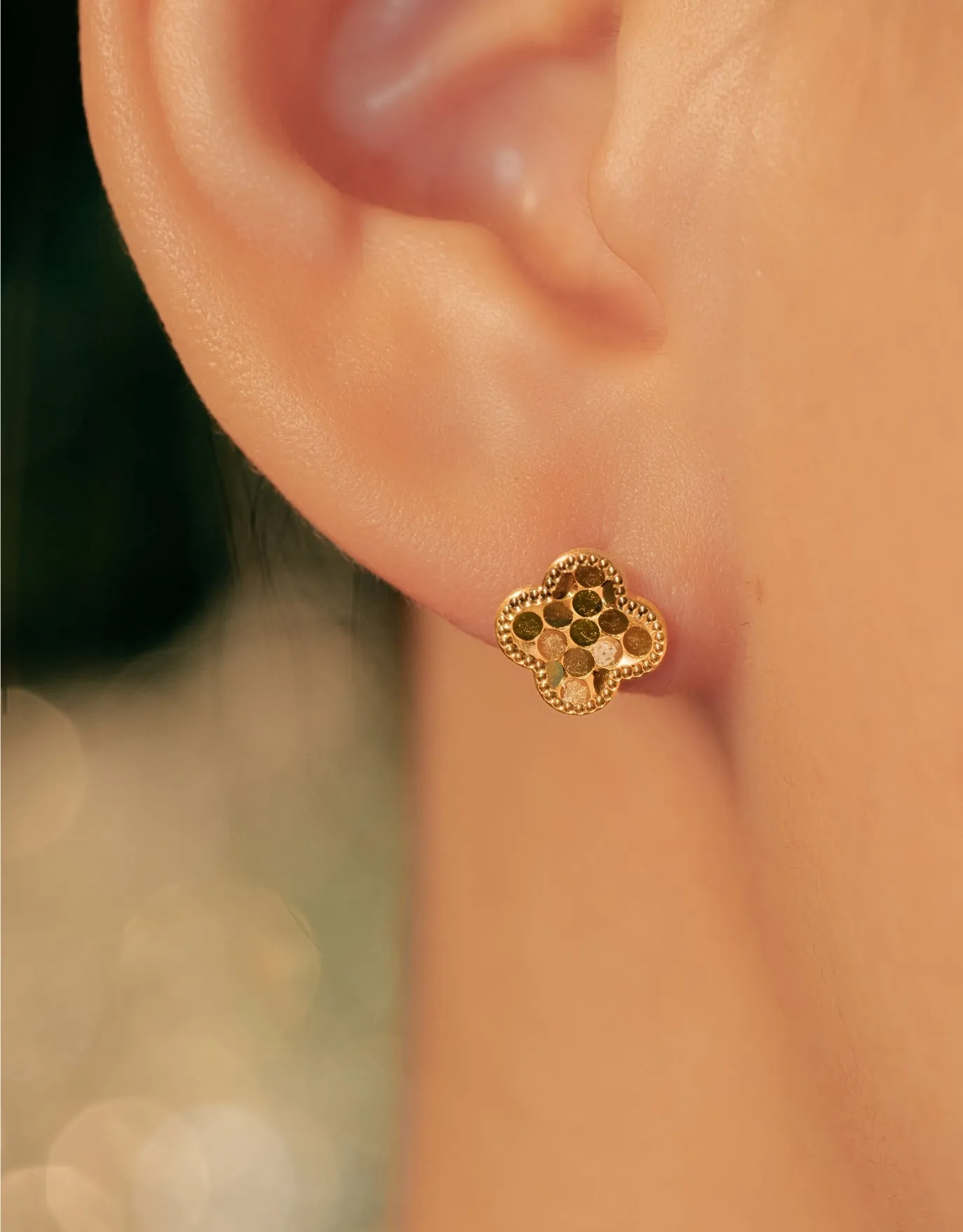 LVC 9IN Allure Flower 999 Gold Earrings