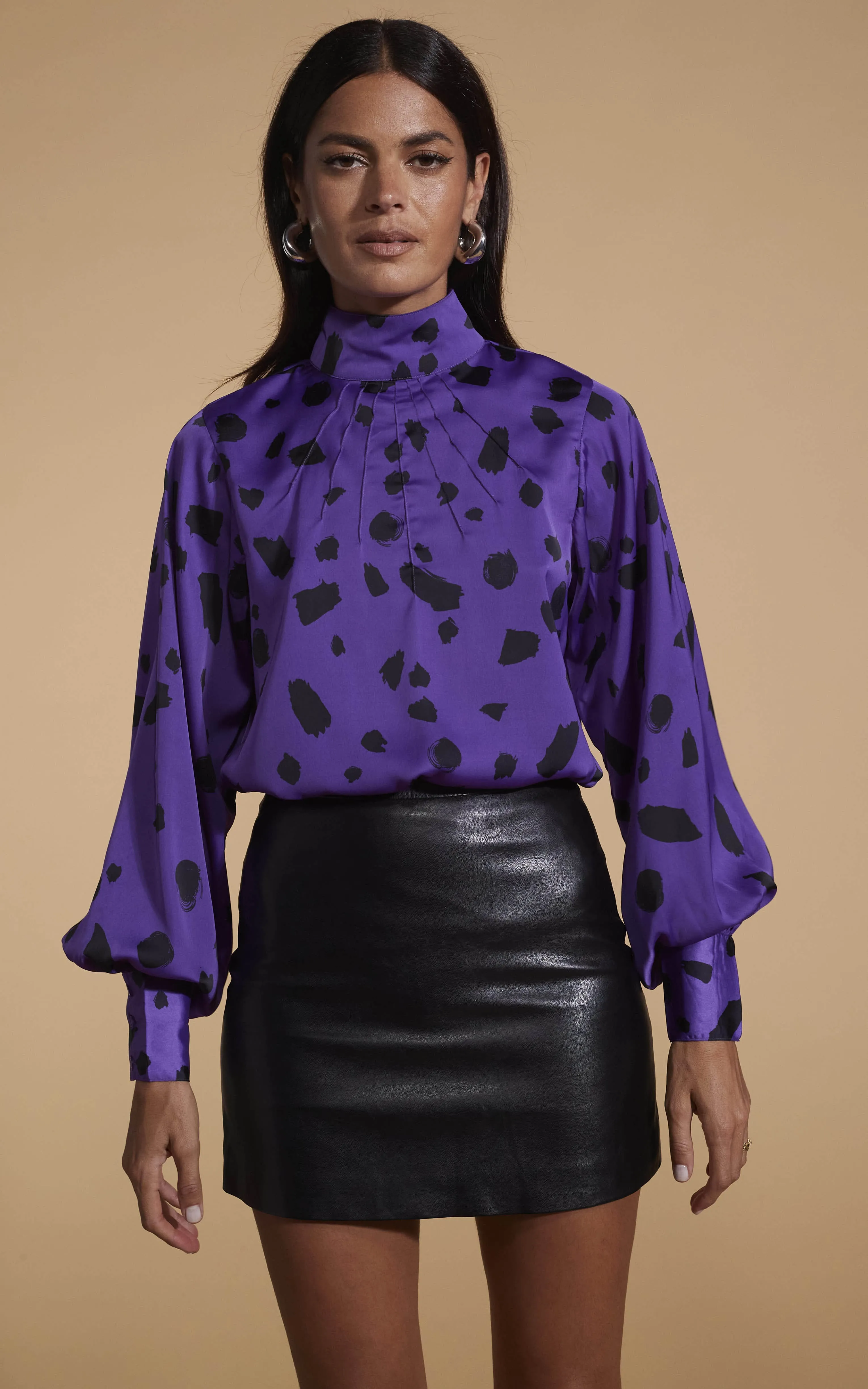 Margo Pintuck Blouse In Abstract Dot Black On Purple