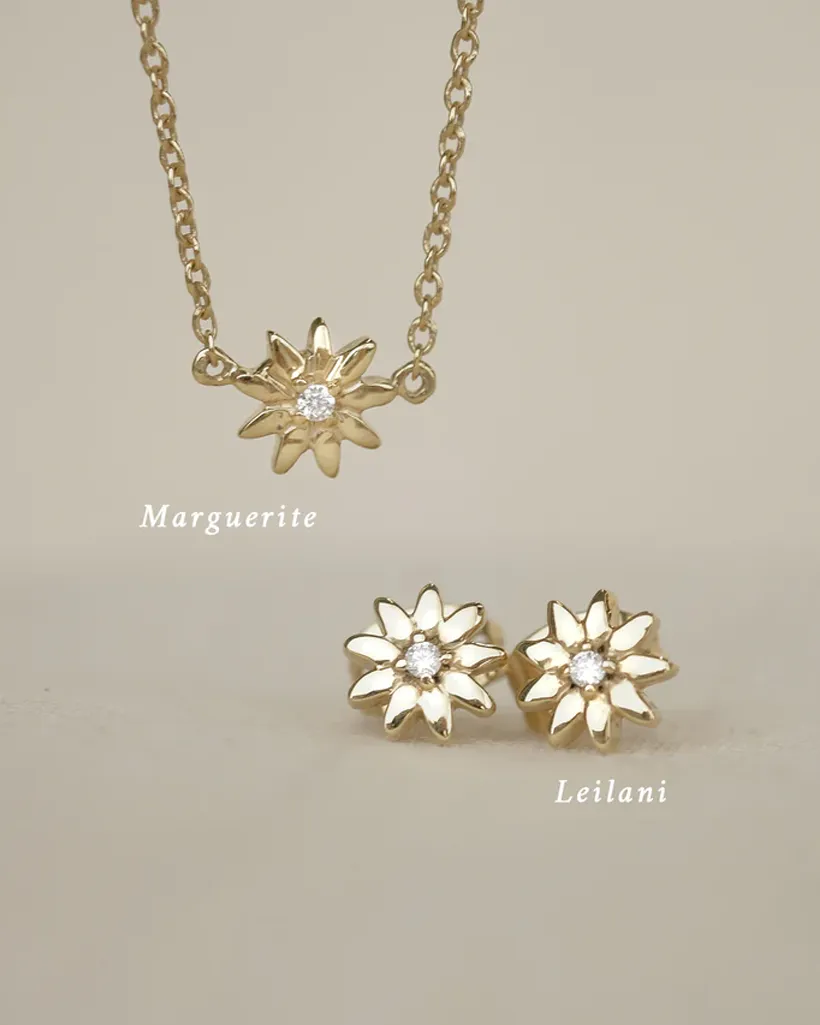 Marguerite Solid Gold Flower Diamond Necklace