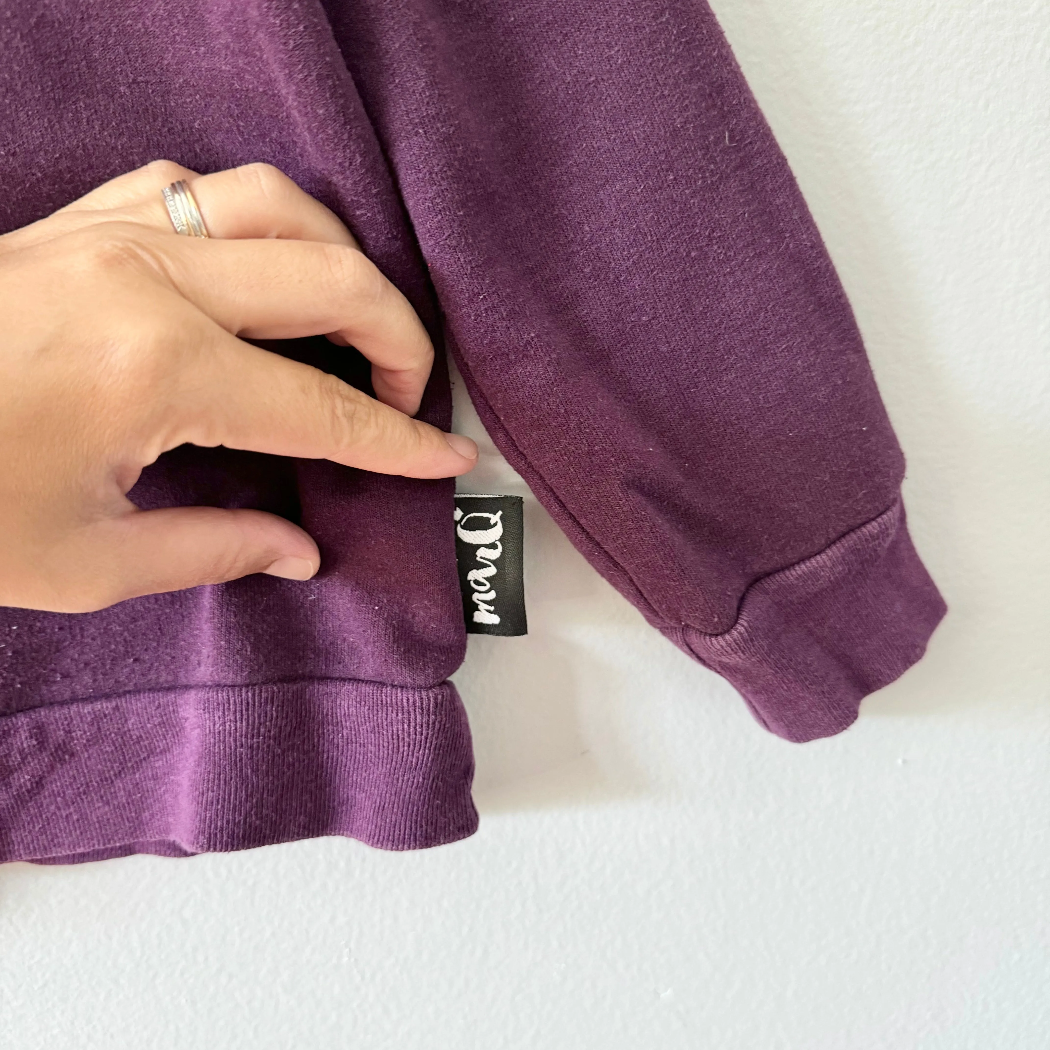 MarQ / Dark purple sweatshirt / 3T