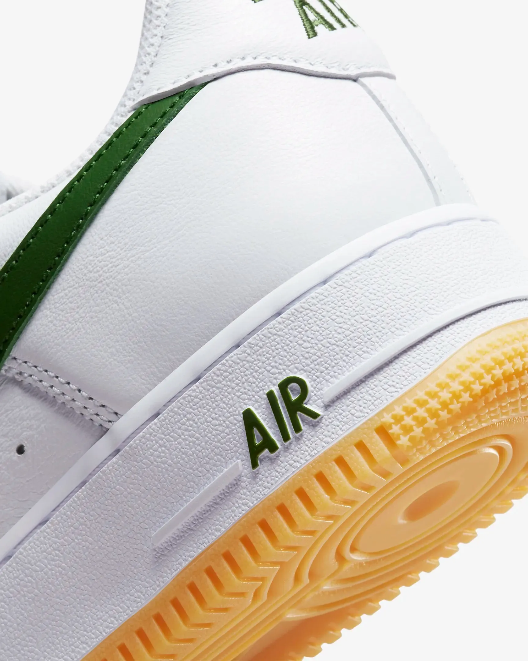 Nike Air Force 1 Low '07 Retro Color of the Month White Forest Green