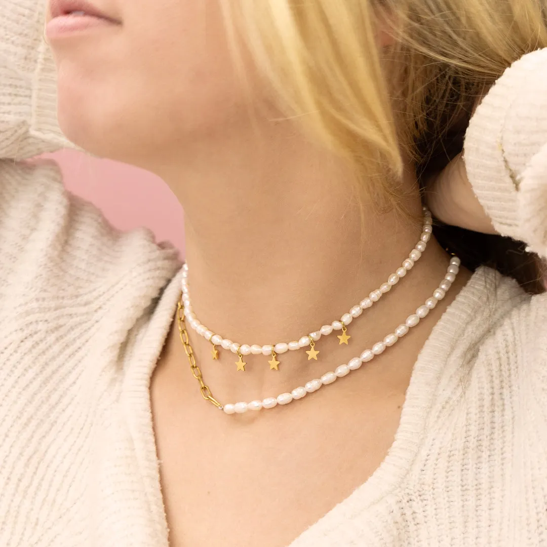 Pearl/ gold necklace with stars