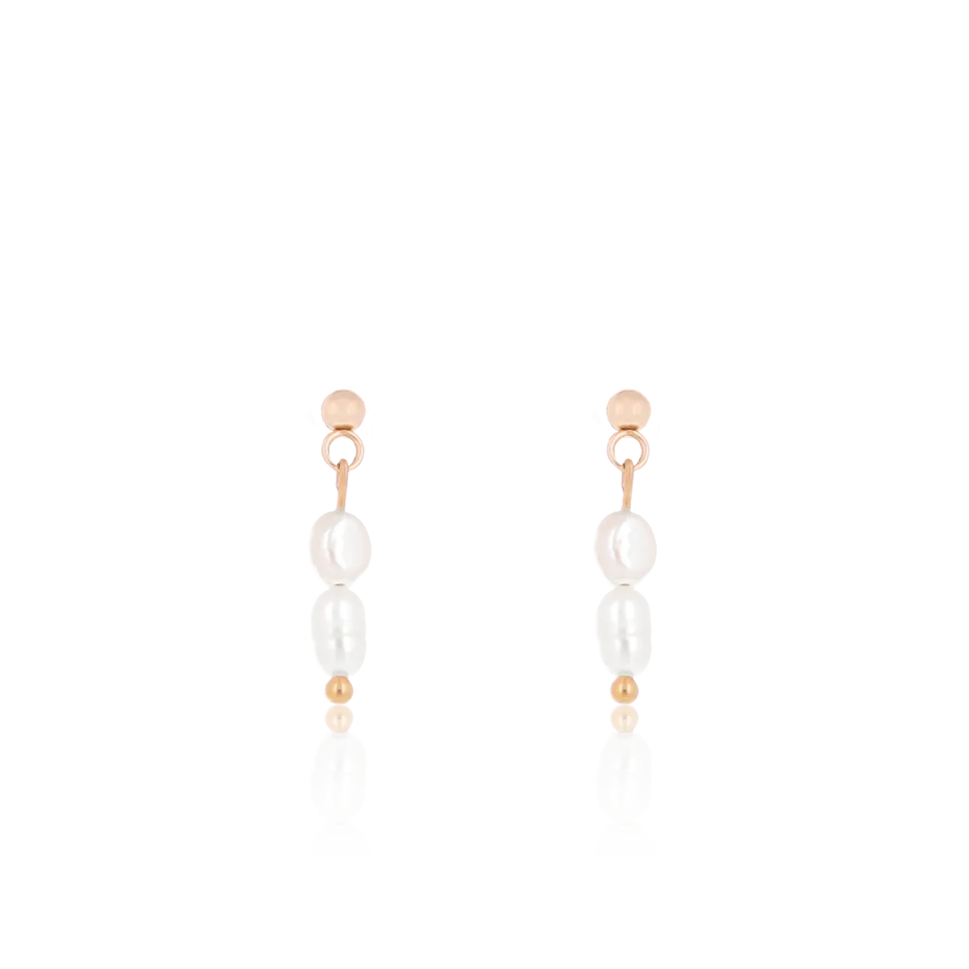 Rose gold coloured/white stud earrings with pearl beads