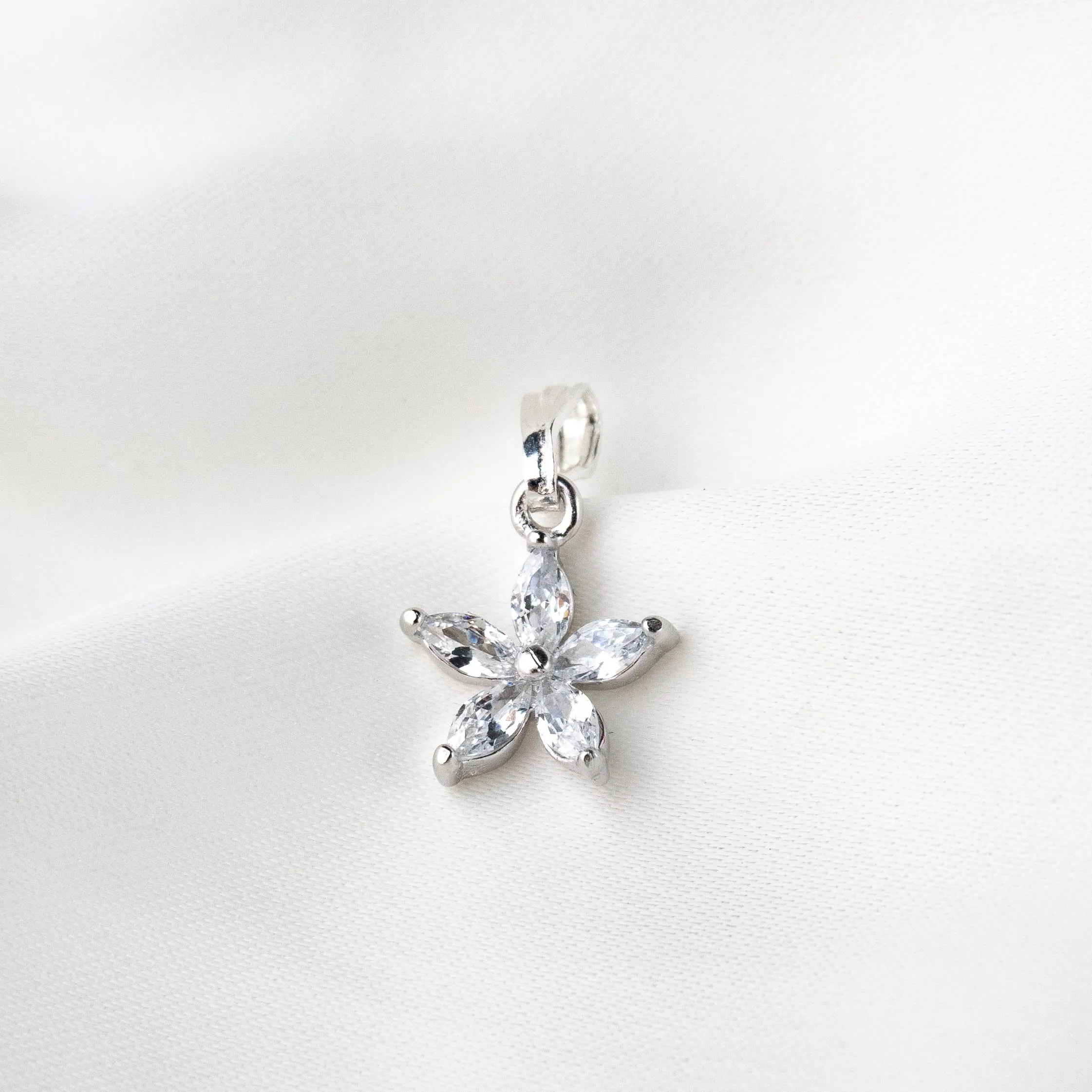 Silver Diamond Flower Necklace