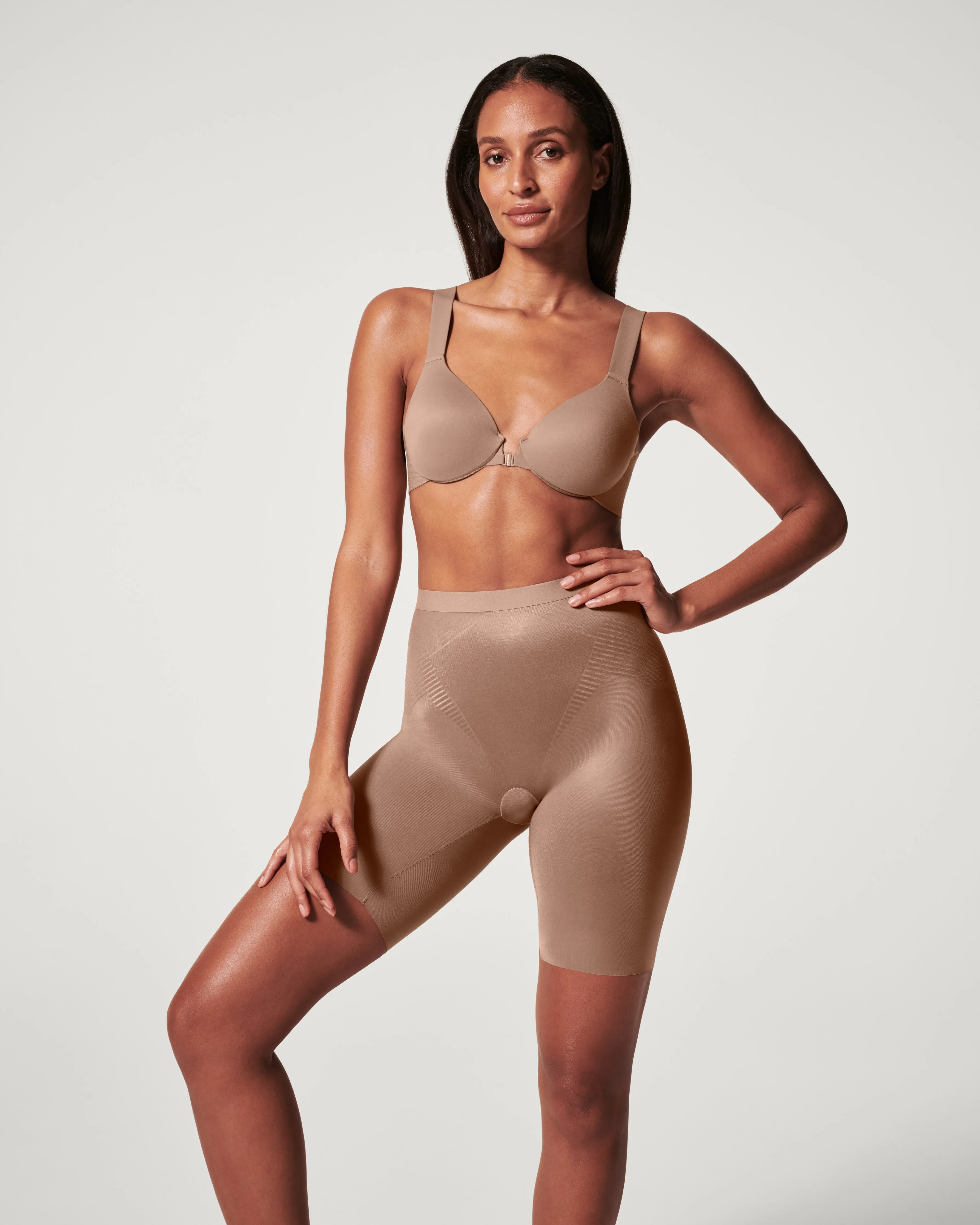 SPANXshape™ Invisible Mid-Thigh Short