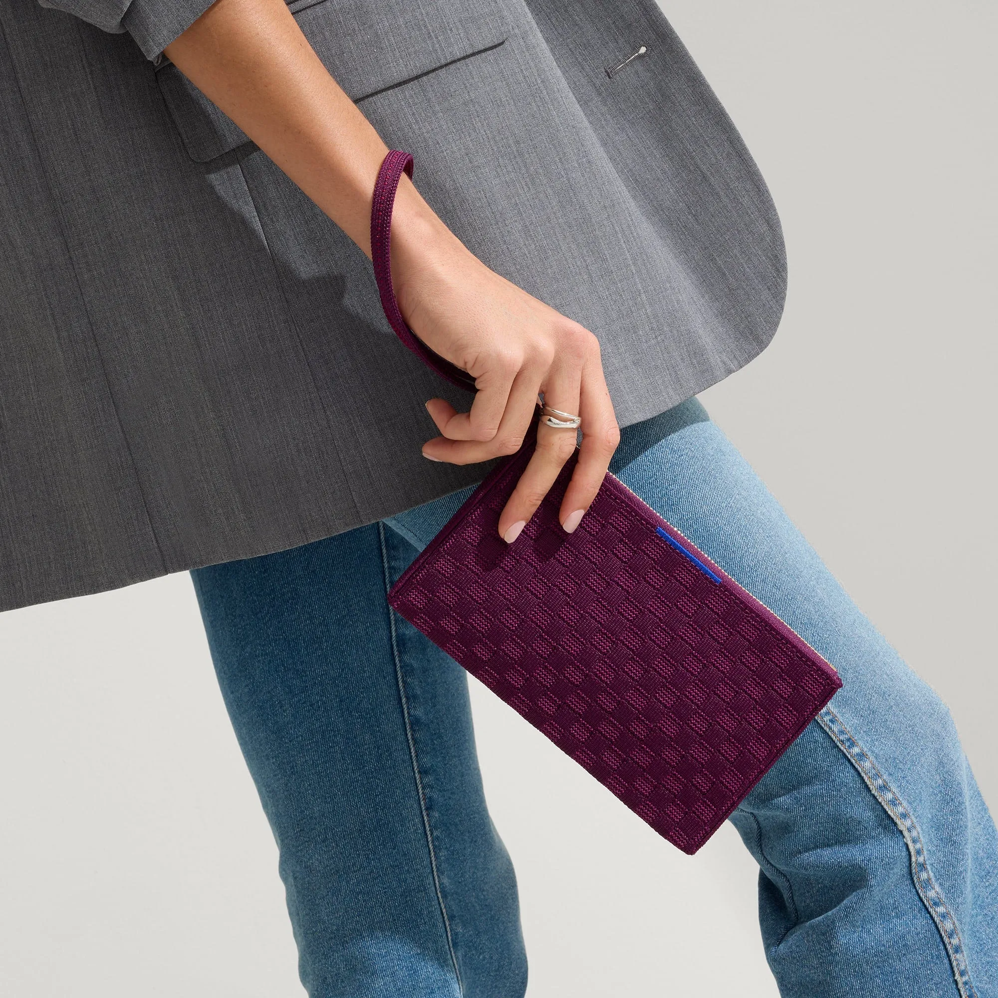 The Wallet Wristlet - Plum Purple